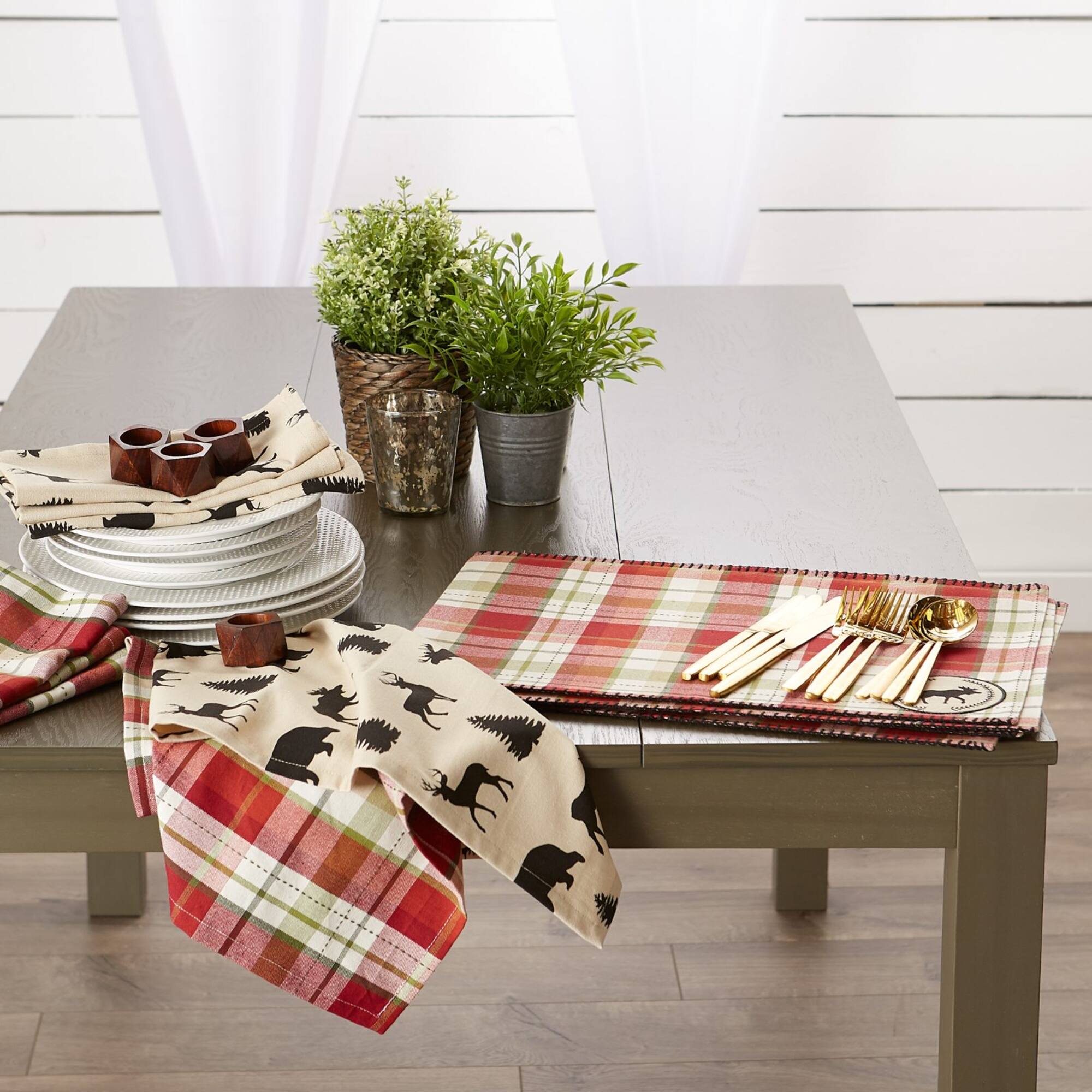 DII® Big Game Cloth Dinner Napkins, 6ct.